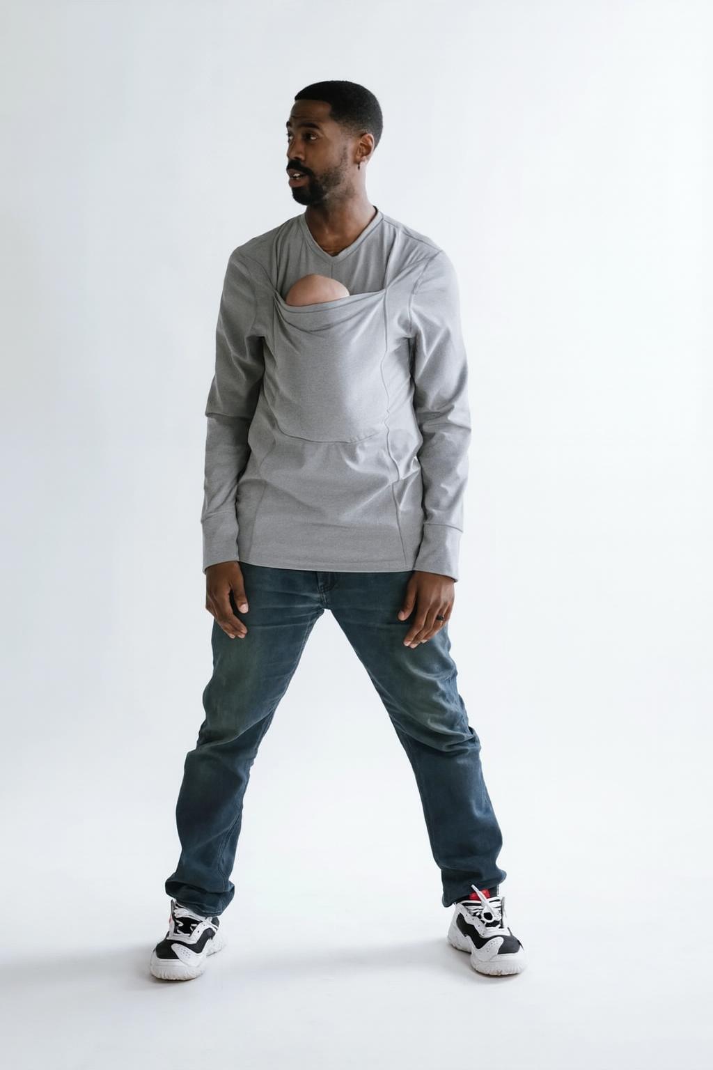 CuddleNest™ CozyWear – Hands-Free Bonding for Colder Days ❄️